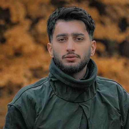 دانلود آهنگ الان چند روزه از عشق تو من غمگینم دلبر شیرینم علیرضا باباجانی