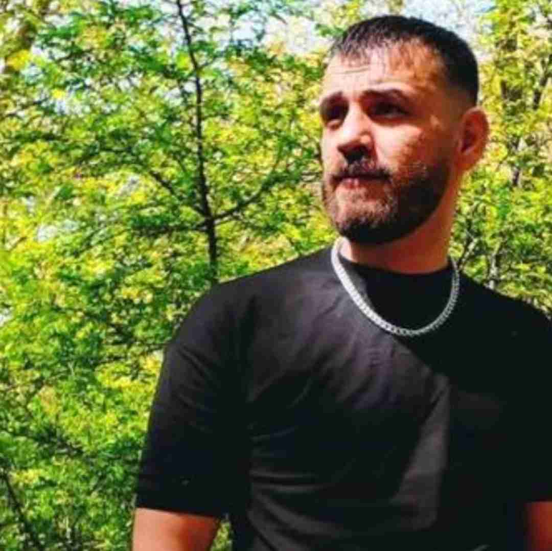 دانلود آهنگ بی وفاییت سوختمه ای سوخته زاره تو بین