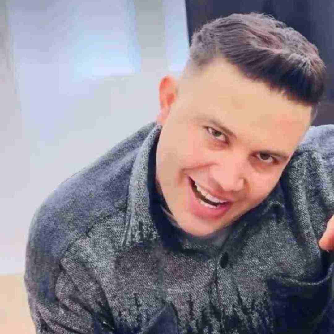 دانلود اهنگ تف به این دنیا باشم لج کرده (ریمیکس تند+ ریمیکس ترکیبی)