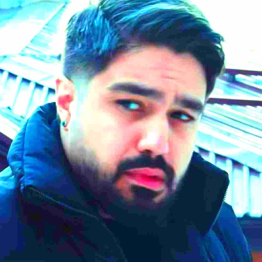 دانلود اهنگ یادته یه روز میگفتم که تو مال مایی دختر (کیفیت اصلی)
